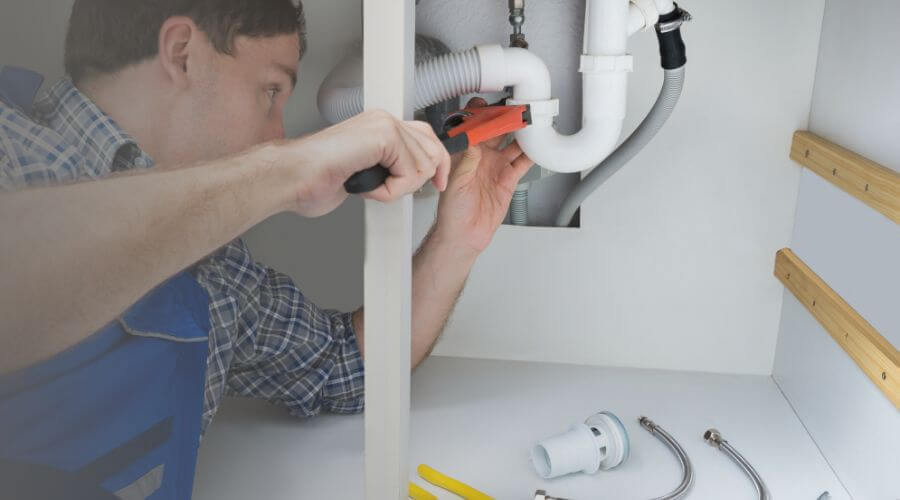 Local expert plumbing services in Oquossoc, ME